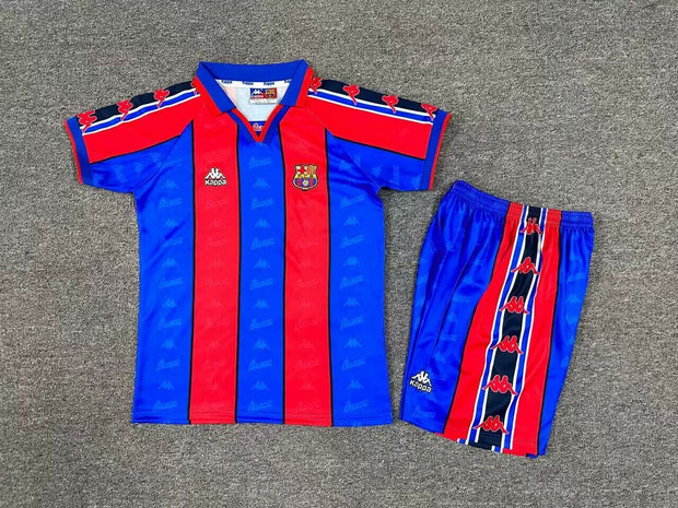 Barça Home 95/97 Kids Retro Kit (Includes Shorts)