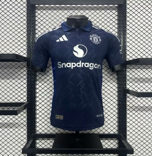 Man Utd. Away 24/25 Player Issue Kit