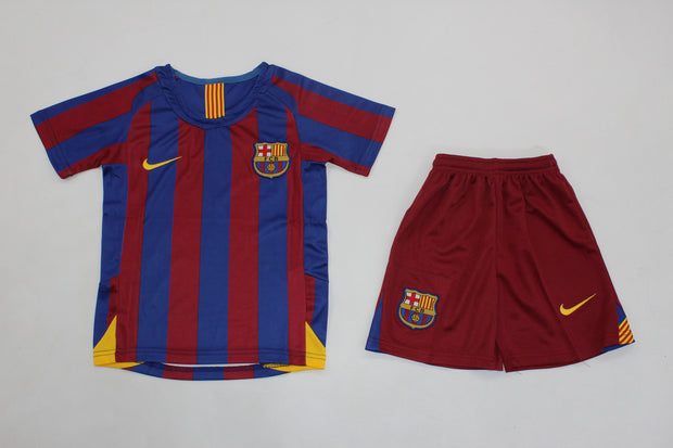 Barça Home 05/06 Kids Retro Kit (Includes Shorts)