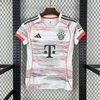 Bayern Mun. Away 25/26 Woman Kit
