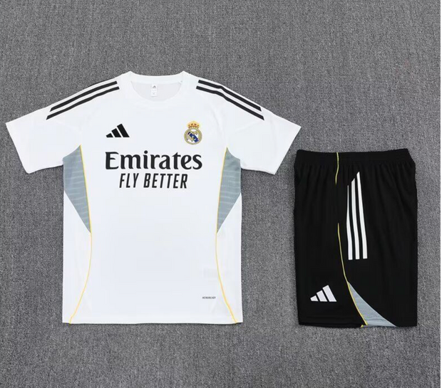 R. Madrid 25/26 Training Shorts Set 11