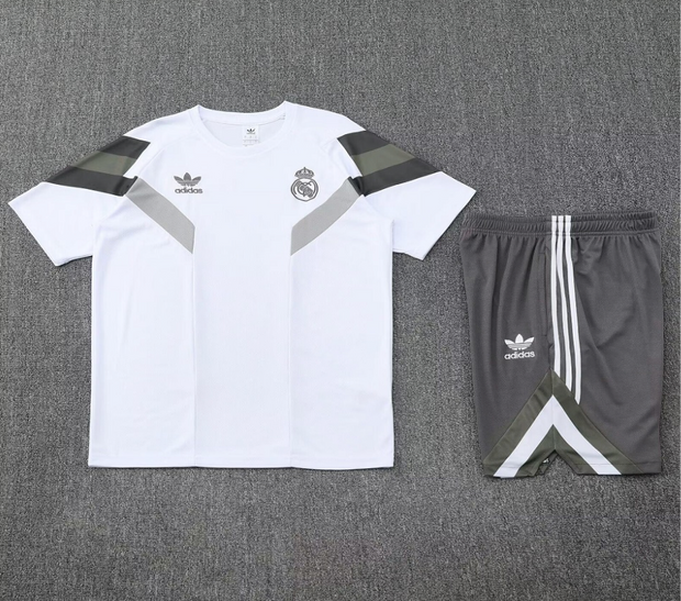 R. Madrid 25/26 Training Shorts Set 14
