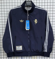 Juventu Windbreaker Only 1