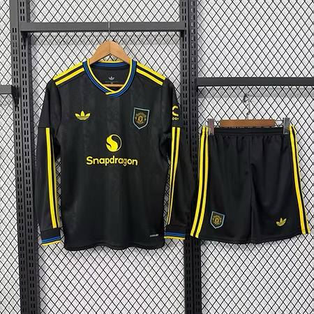 Man. Utd 3rd 25/26 Long Sleeve Kids Kit (Includes Shorts)